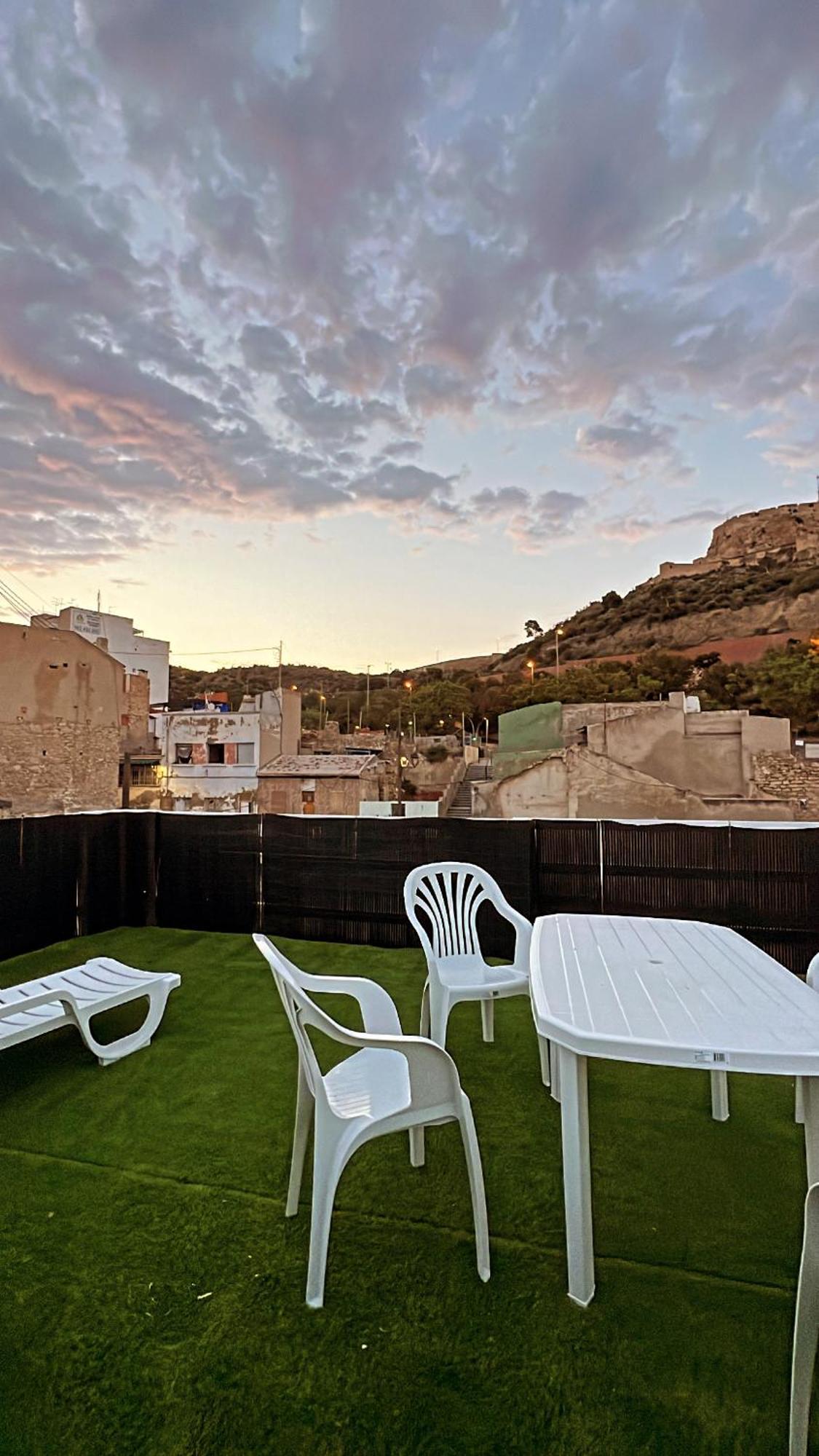 Casa Del Castillo Alicante Exterior foto
